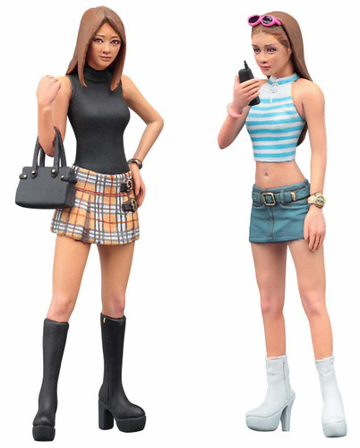 Hasegawa FC02 90's Platform Shoes Gal Figure 2 Set 1/24 Scale kit