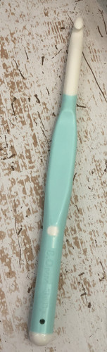 Tulip ETIMO GRANDHOOK Giant Crochet Hook with Cushion Grip 8.0mm