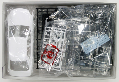Aoshima 49396 Toyota Crown Athlete 2010 (GRS204) 1/24 Scale Kit