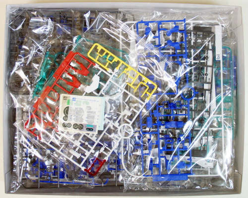 Bandai MG 710758 Gundam OO Gundam Seven Sword/G GN-0000/7S 1/100 Scale Kit