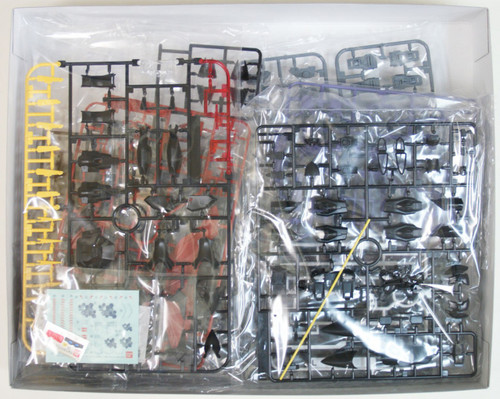 Bandai MG 757029 GAT-X207 BLITZ Gundam (Gundam Seed) 1/100 Scale Kit