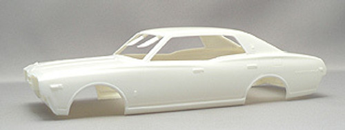 Aoshima 41390 Nissan 330 Cedric 4Dr HT2000 SGL-E 1/24 Scale Kit