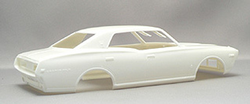 Aoshima 41390 Nissan 330 Cedric 4Dr HT2000 SGL-E 1/24 Scale Kit