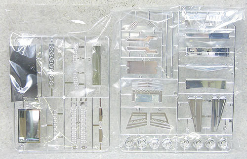 Aoshima 02711 Sokoku Boei Japanese Truck 1/32 Scale Kit
