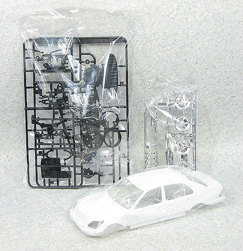 Aoshima 06283 Toyota Celsior (Type V) K-Break Kiwami 1/24 Scale Kit