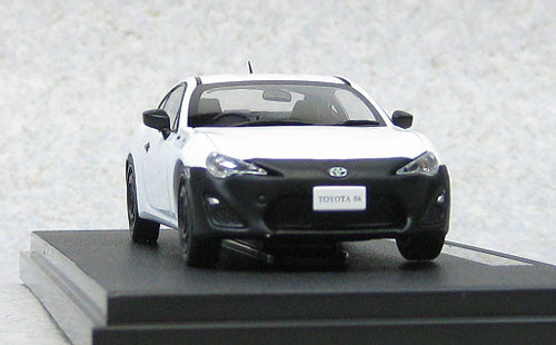 Ebbro 44885 Toyota 86 RC (White) 1/43 Scale