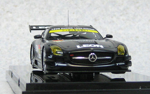 Ebbro 44944 Mercedes-Benz LEON SLS AMG SUPER GT300 2013 Okayama Test #62 1/43 Scale