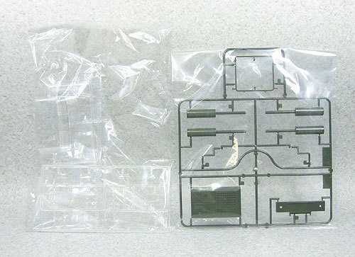 Aoshima 07990 Japanese Reefer Trailer Truck Gokoku no Oni 1/32 Scale Kit