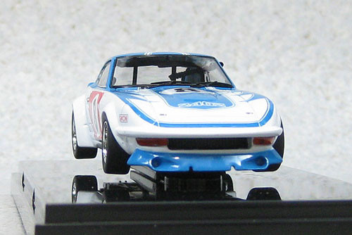 Ebbro 44950 Nissan Fairlady Z 240ZR No.8 1973 Fuji 1000km 1/43 Scale