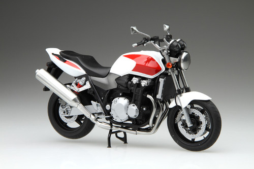 Fujimi Bike-17 Honda CB 1300 Super Four 1/12 Scale Kit