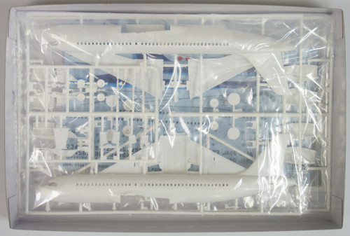 Hasegawa 10696 ANA Airbus A320 (All Nippon Airways) 1/144 Scale Kit