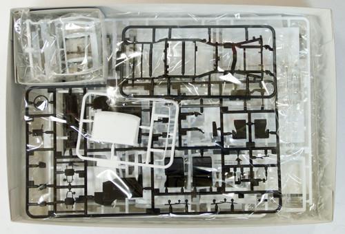 Aoshima 07389 Subaru SAMBAR Truck VB PANEL VAN 1/24 Scale Kit