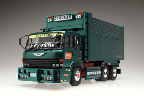 Aoshima 02728 Japanese Decoration Truck Kankan Yotaro 1/32 Scale Kit