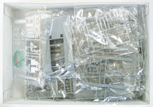 Fujimi 24TR-01 011912 Mitsubishi Fuso FV High Cab Tractor & Transporter 1/24 Scale Kit