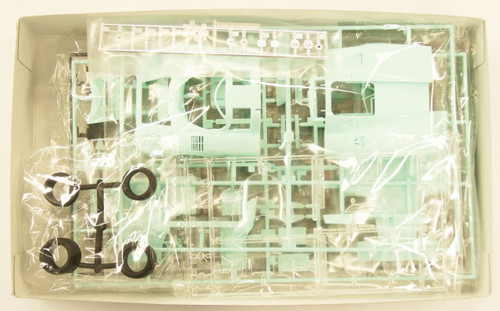 Fujimi RS-04 Porsche 917K 1970 Le Mans Gulf Color 1/24 Scale Kit 126135