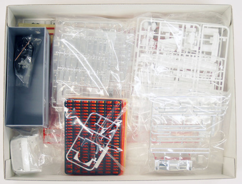 Aoshima 11980 Japanese Decoration Truck Hanamaki no Akudaikan (Ringo Special Liner) 1/32 Scale Kit