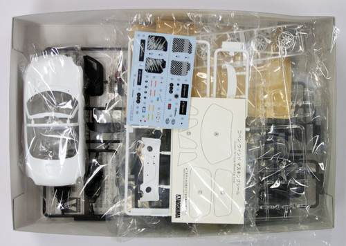 Aoshima 15131 Daihatsu Copen Active Top 1/24 Scale Kit