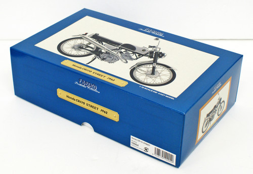 Ebbro 10004 Honda CR110 Street 1962 1/10 Scale