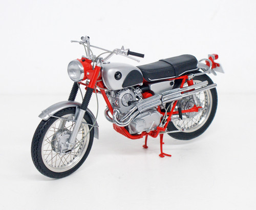 Ebbro 10011 Honda CL72 Export 1962 1/10 Scale
