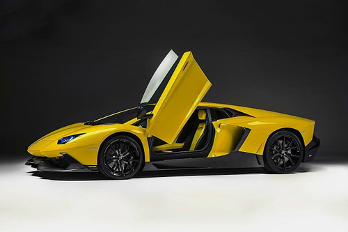 Aoshima 11522 Lamborghini Aventador LP720-4 50th Anniversario Edition 1/24 Scale Kit