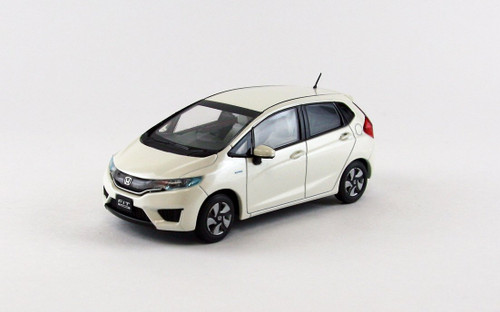 Ebbro 45138 HONDA FIT 3 HYBRID Premium White Pearl 1/43 Scale