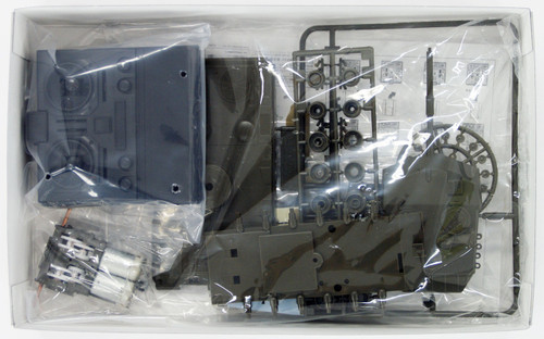 Arii 441558 LEOPARD 2TVMII Remorte Control Tank 1/48 Scale Kit