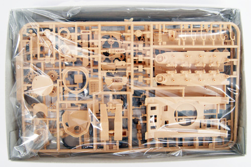 Fujimi WA12 World Armor Panzer IV Ausf. J w/ BMW Sidecar & 3 soldiers 1/76 Scale Kit