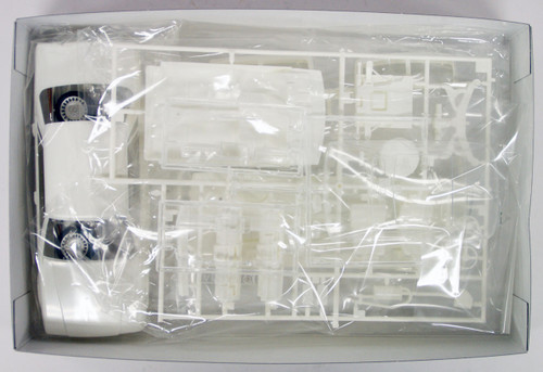 Fujimi ID-182 Nissan Cedric / Gloria V30 Turbo Brougham VIP Y31 1/24 Scale convertible Kit