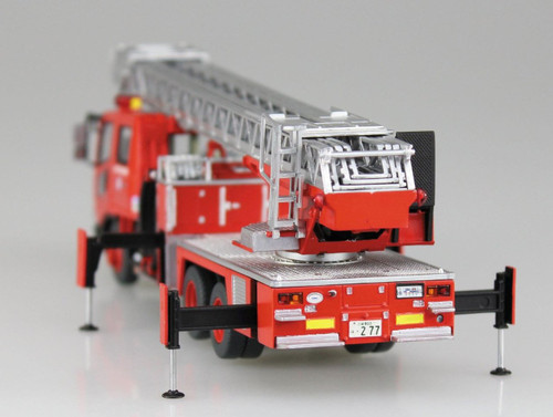 Aoshima 12079 Working Vehicle Series No.2 Fire Ladder Truck 1/72 Scale Kit