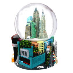NYC Subway Snow Globe 4.5 Inches NYC Subway Snow Globe 4.5 Inches