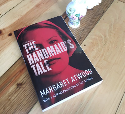 bookclub-the-handmaids-tale-2018.jpg