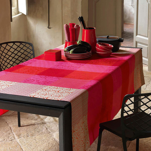 Le Jacquard Francais Tablecloth Kyoto Cherry 69 x 98 Cotton and Acrylicic