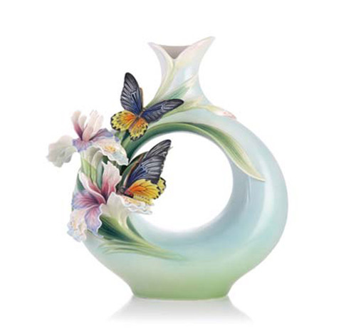Franz Porcelain Vase Birdwing Butterfly Limited Edition FZ03277