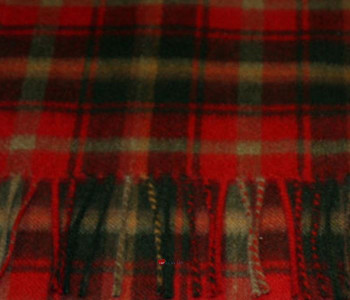100% Cashmere Scarf in Mapleleaf Tartan 100% Cashmere Scarf in Mapleleaf Tartan