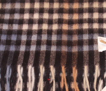 100% Cashmere Scarf in Dark Grey Optical Check 100% Cashmere Scarf in Dark Grey Optical Check