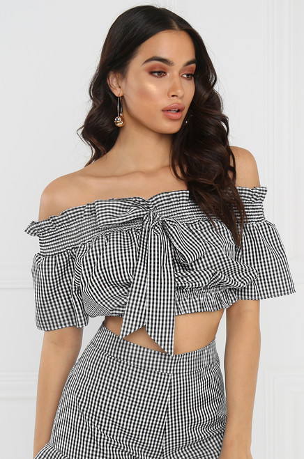 Haute Hottie Crop Top - Black & White Haute Hottie Crop Top - Black & White
