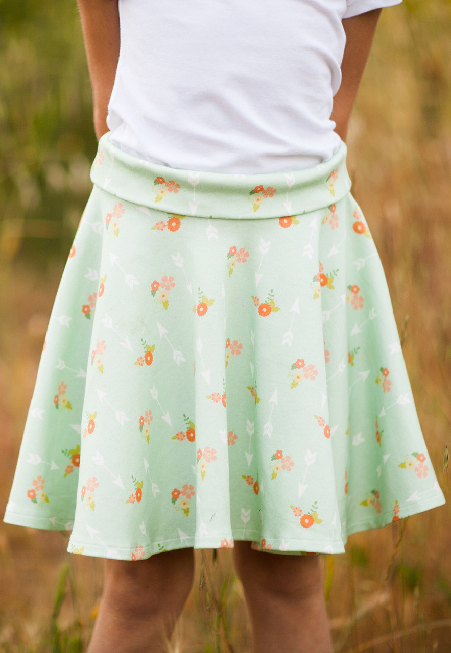 SIMPLE SKIRT PDF Sewing Pattern & Tutorial - Sew Sweet Patterns