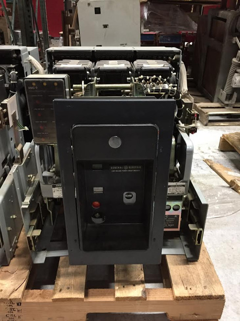 AKRU-7D-50 GE 1600A EO/DO 2500A Fuses LSIG Air Circuit Breaker W/CELL AKRU-7D-50 GE 1600A EO/DO 2500A Fuses LSIG Air Circuit Breaker W/CELL