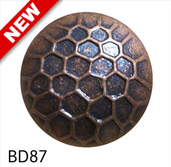 BD87 - Bronze Circular Nail with Honeycomb Detail - Head Size: 7/8" Nail Length: 5/8" - 150 per box BD87 - Bronze Circular Nail with Honeycomb Detail - Head Size: 7/8" Nail Length: 5/8" - 150 per box