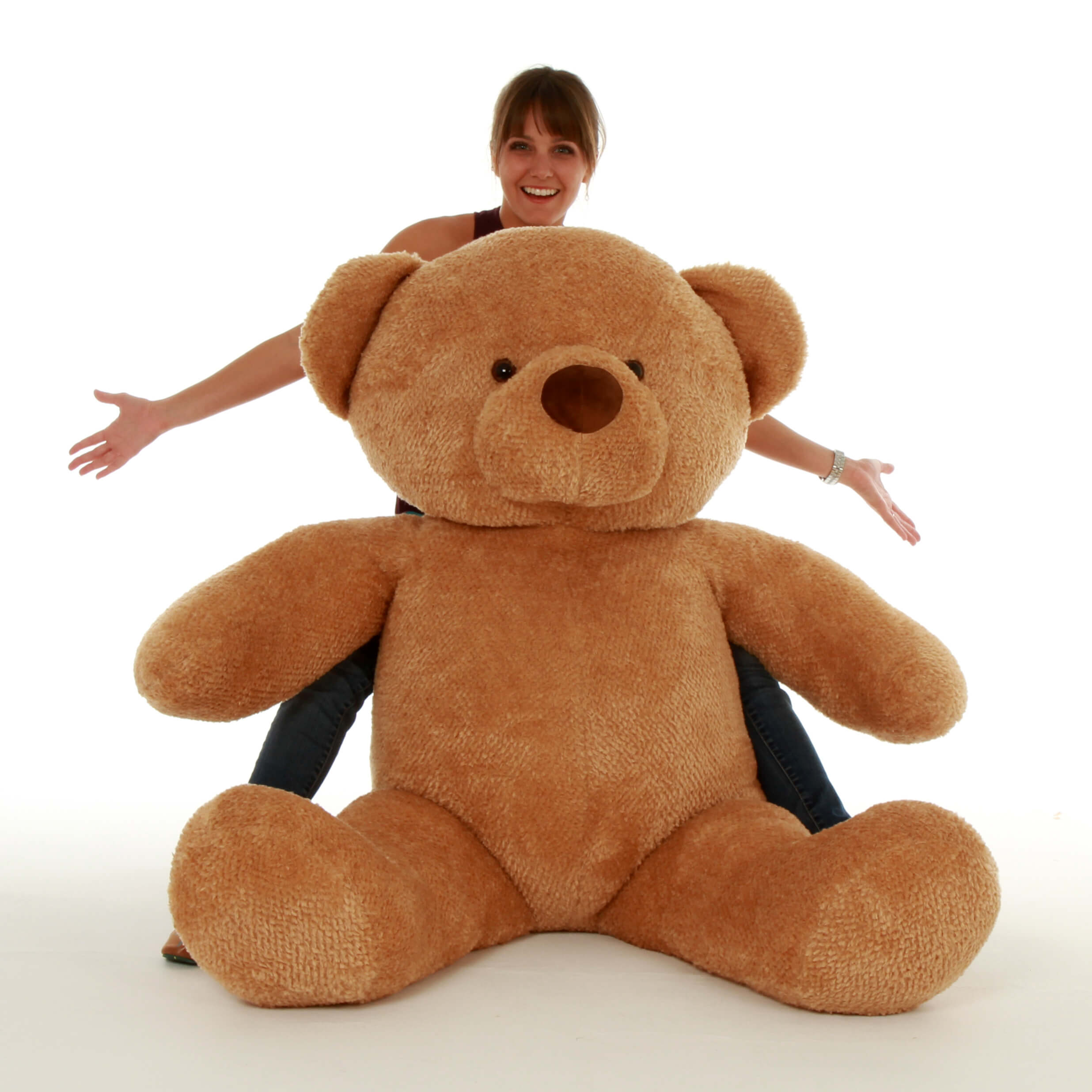 cutie-chubs-is-an-amber-giant-stuffed-animal-teddy-bear-that-measures-55-1.jpg