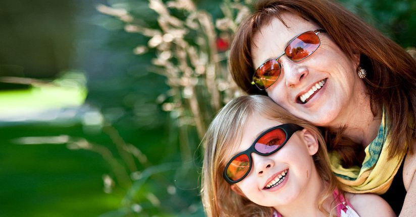 8 Amazing Mothers Who Helped Their Child’s Light Sensitivity 8 Amazing Mothers Who Helped Their Child’s Light Sensitivity