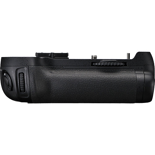 Nikon MB-D12, Multi Battery Power Pack / Grip for D800 Digital Camera Nikon MB-D12, Multi Battery Power Pack / Grip for D800 Digital Camera