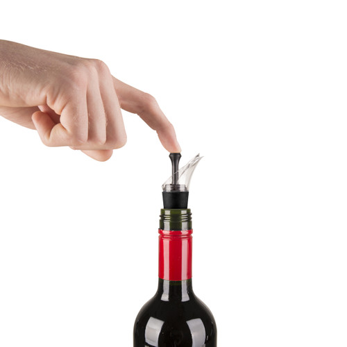 Wine Server & Stopper (Set of 2) Wine Server & Stopper (Set of 2)