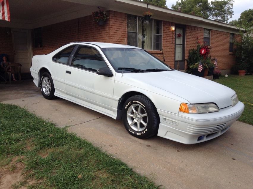 Charles 1989 Thunderbird LX