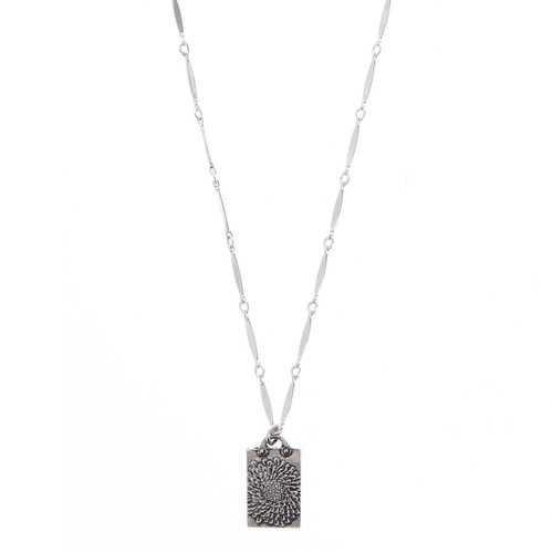 Aster Affection Necklace Aster Affection Necklace