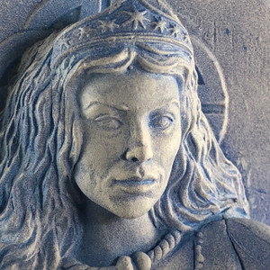 Arianrhod - Hand cast Statue