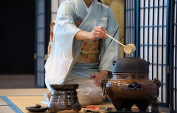 japanese-tea-ceremony.jpg