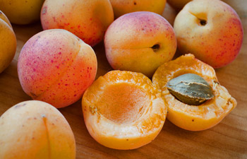 nr-apricot-flavor.jpg