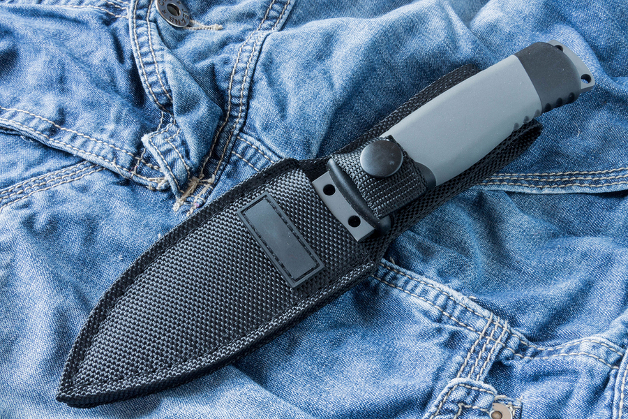 pocket-carry-off-grid-knives.jpg