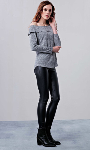 EM439 Black Leather Look Pants by ELLY M